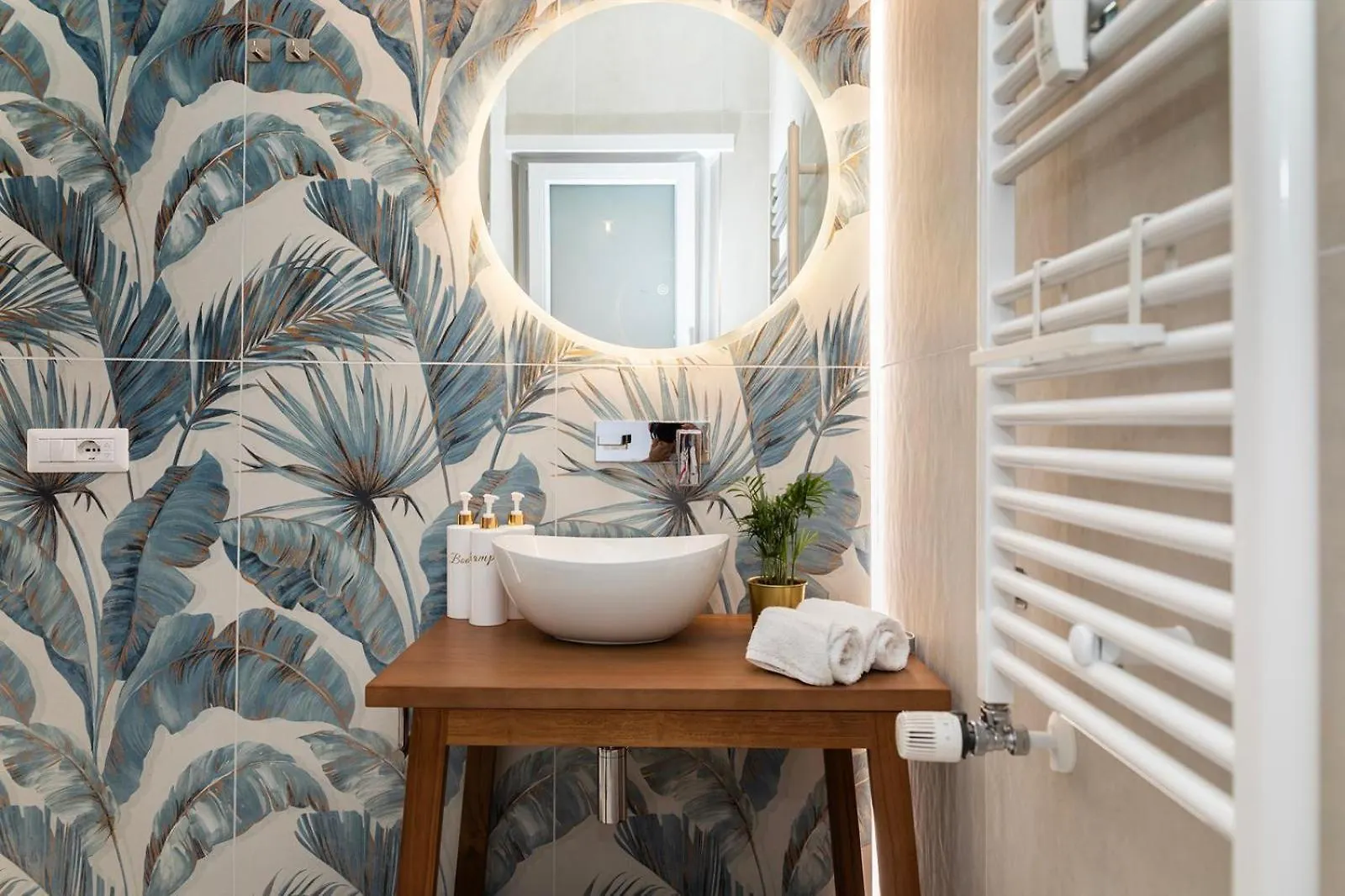 Guest house Vatican Lovely Nights-Luxury Rooms Rome Italy